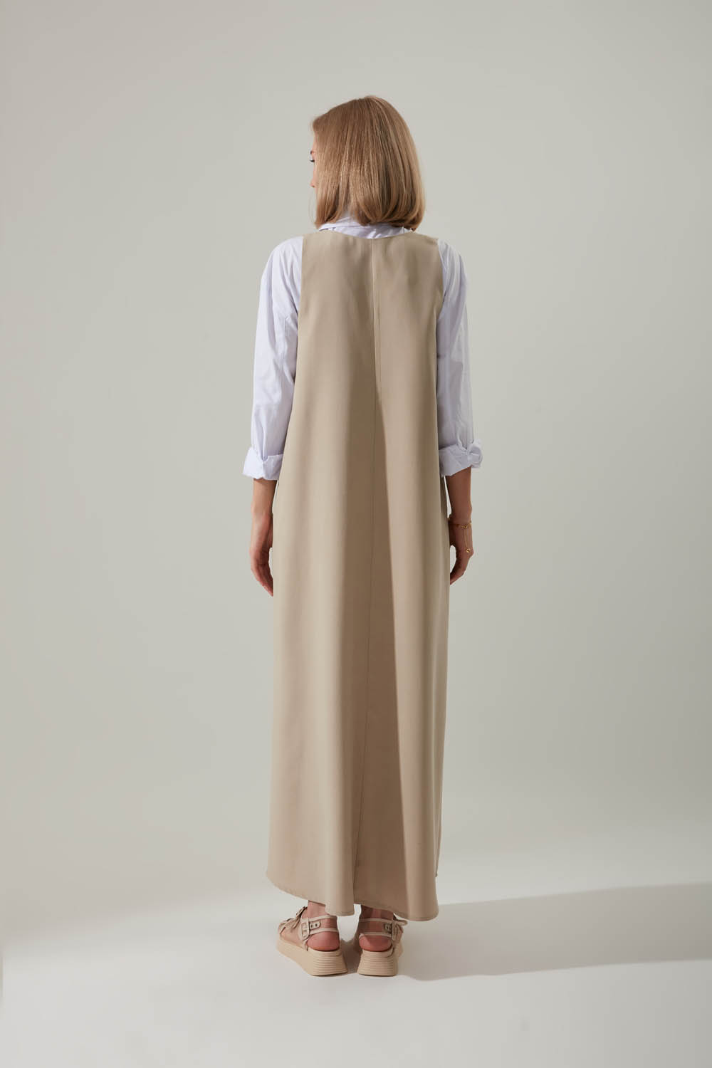 Askılı Uzun Bej Jile Elbise