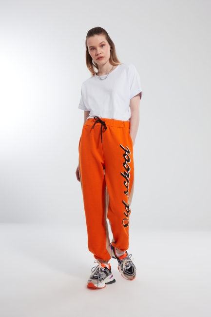Mizalle - Old School Printed Detail French Ferry Orange Trousers