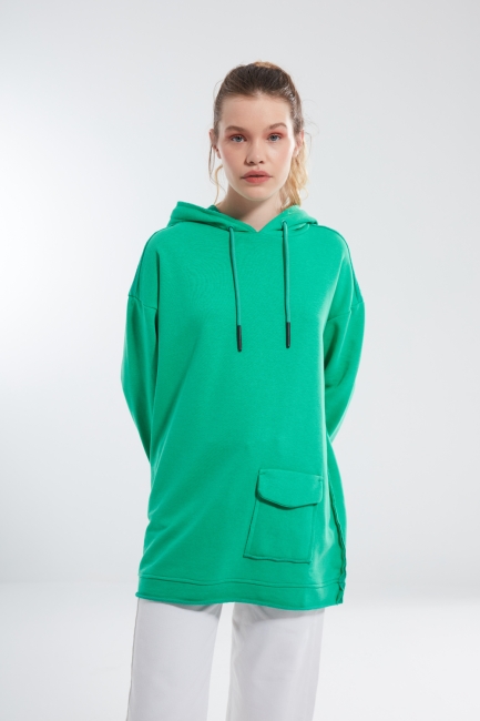 Mizalle - Three Thread Green Sweatshirt with Pocket