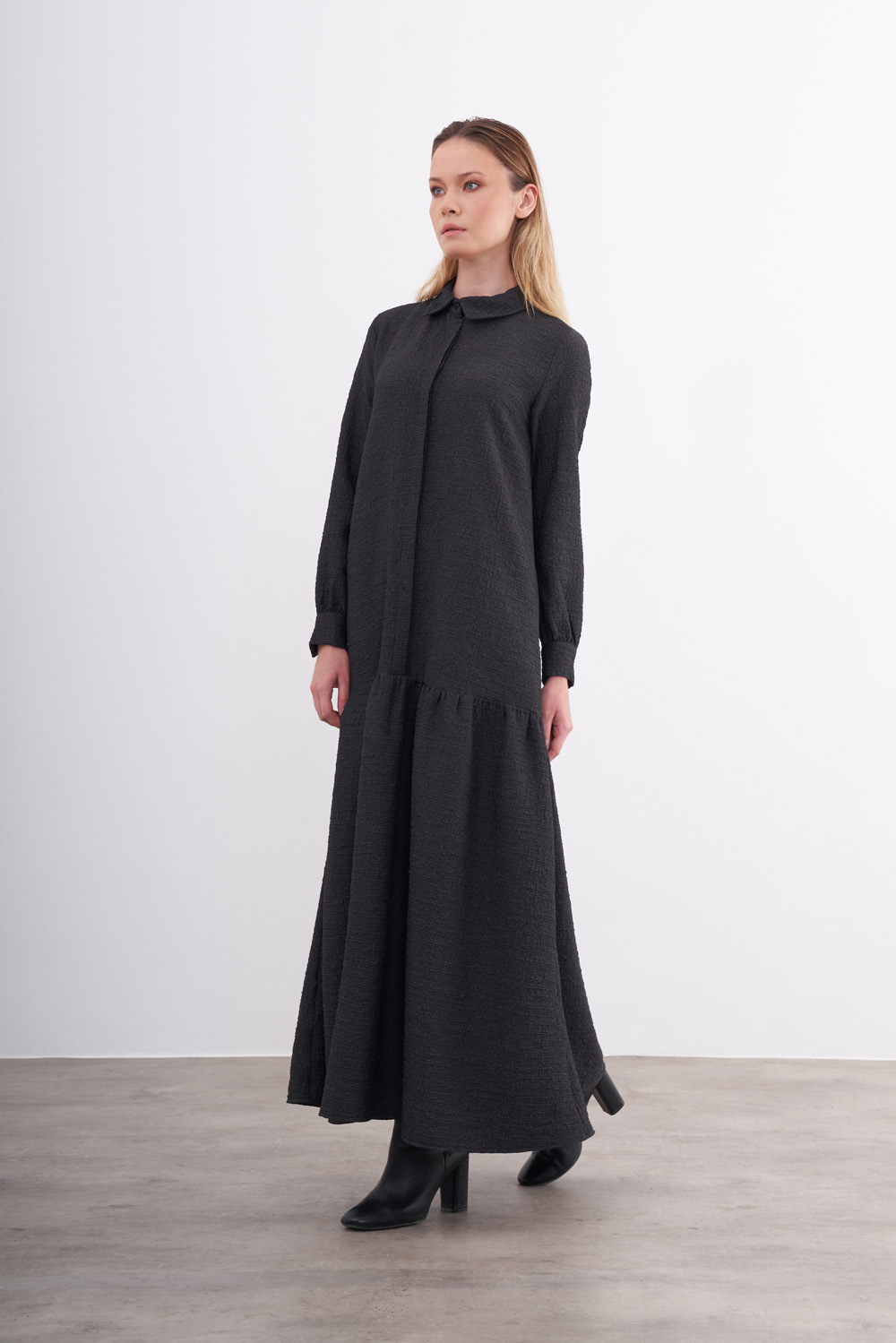 Anthracite Textured Long Dress