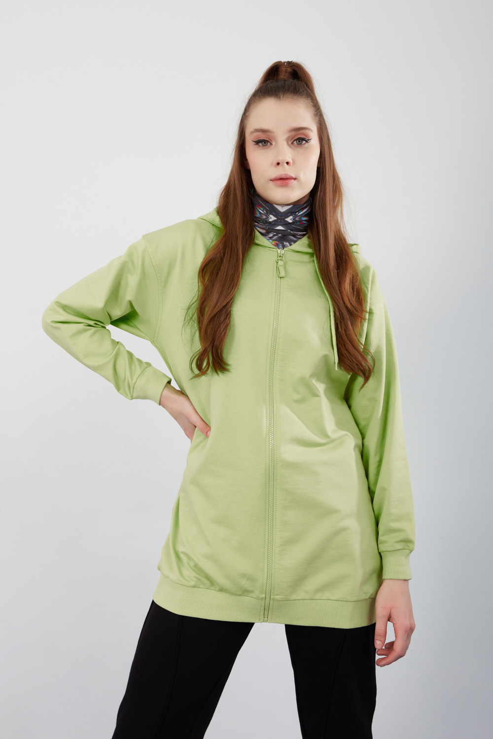 Basic Zipper Pistachio Green Swearshirt