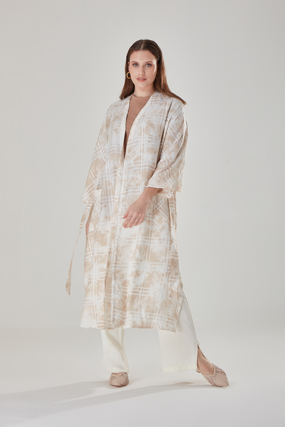 Beige Batik Patterned Checkered Kimono
