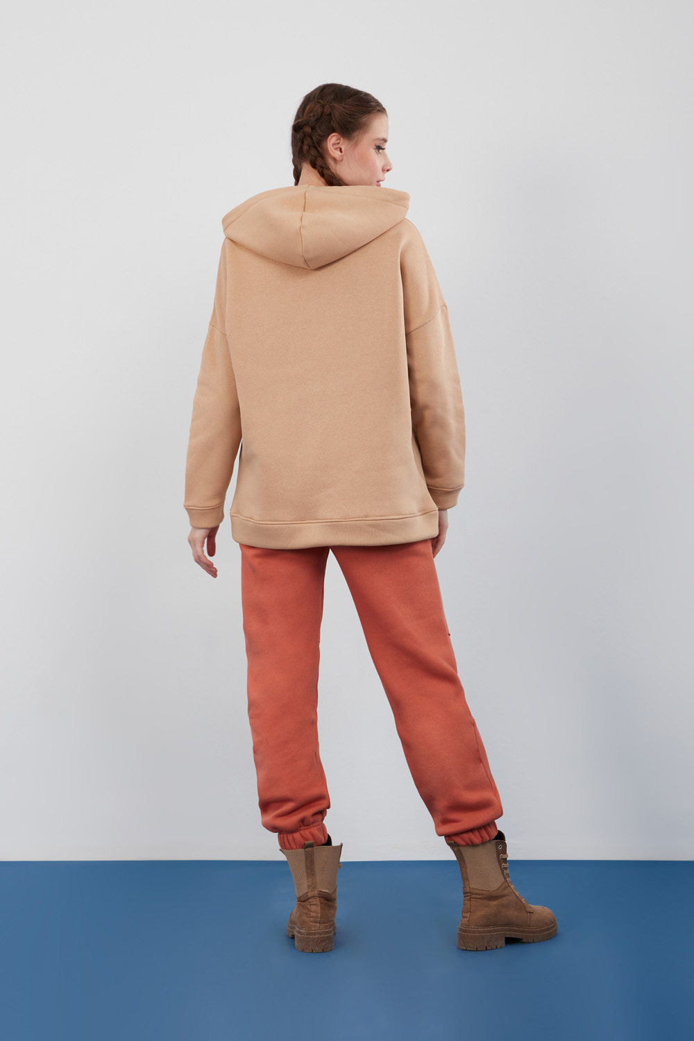 Beige Hooded Winter Sweatshirt with Pockets