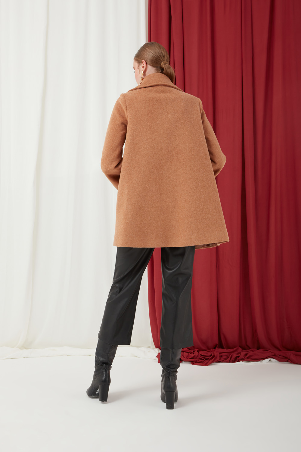 Coated Buttoned Salmon Cachet Coat