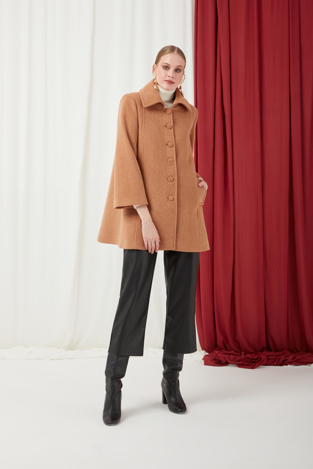 Coated Buttoned Salmon Cachet Coat