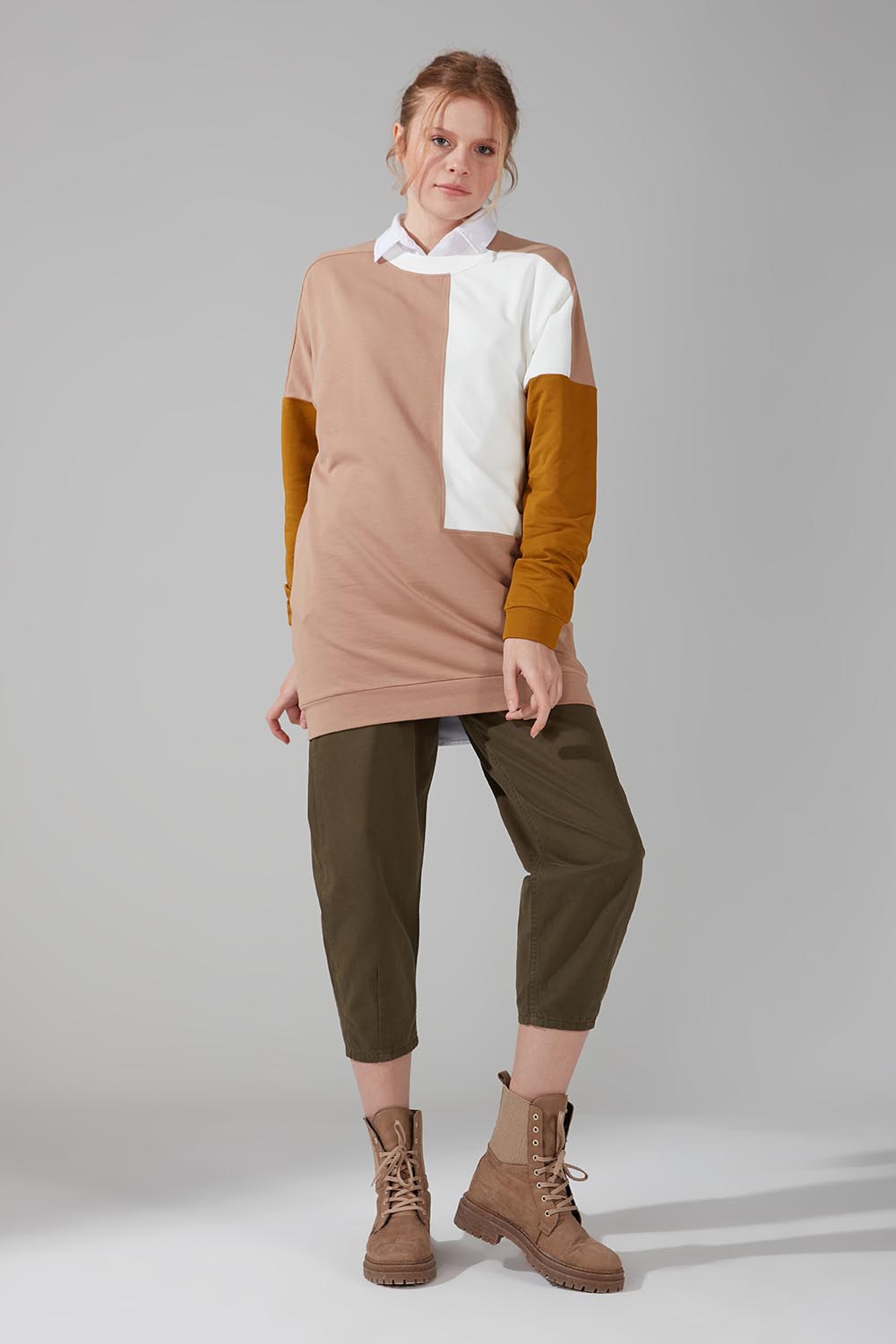 Mizalle - Colorful Sweatshirt (Beige)