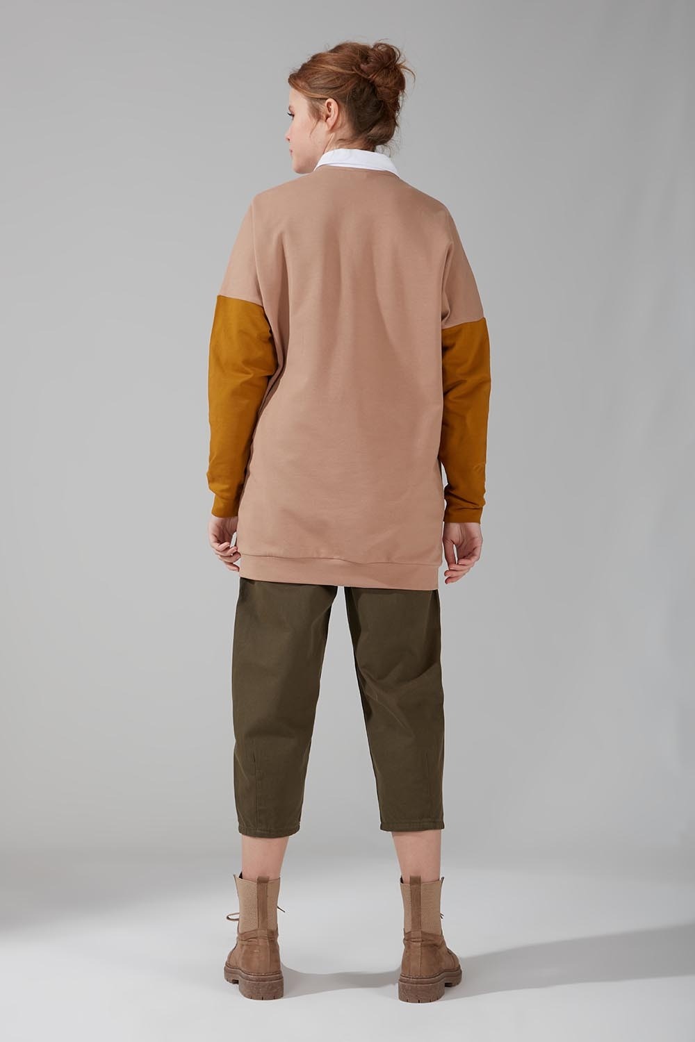 Colorful Sweatshirt (Beige)