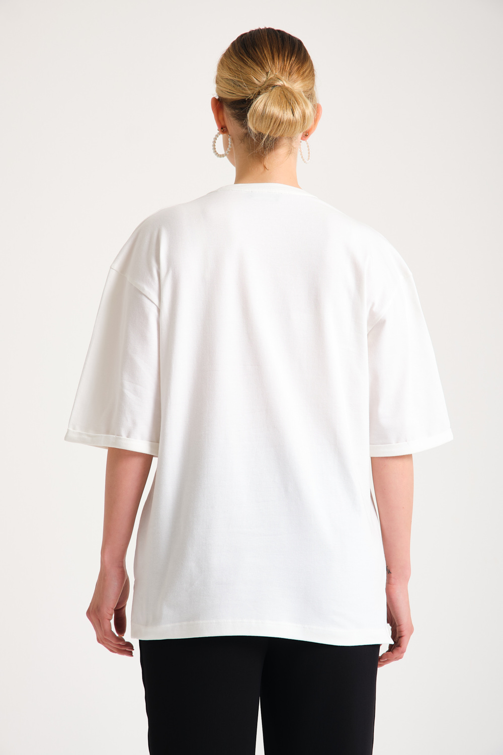 Crew Neck Front Pearl Detailed White T-Shirt