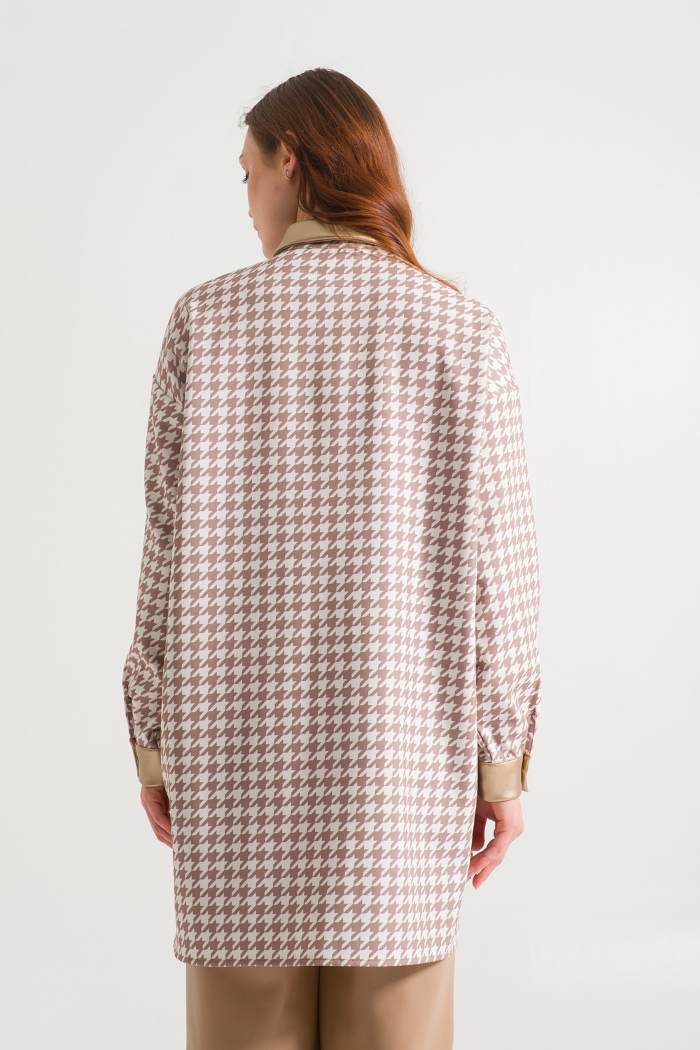 Goosefoot Patterned Beige Tunic with Hidden Buttons