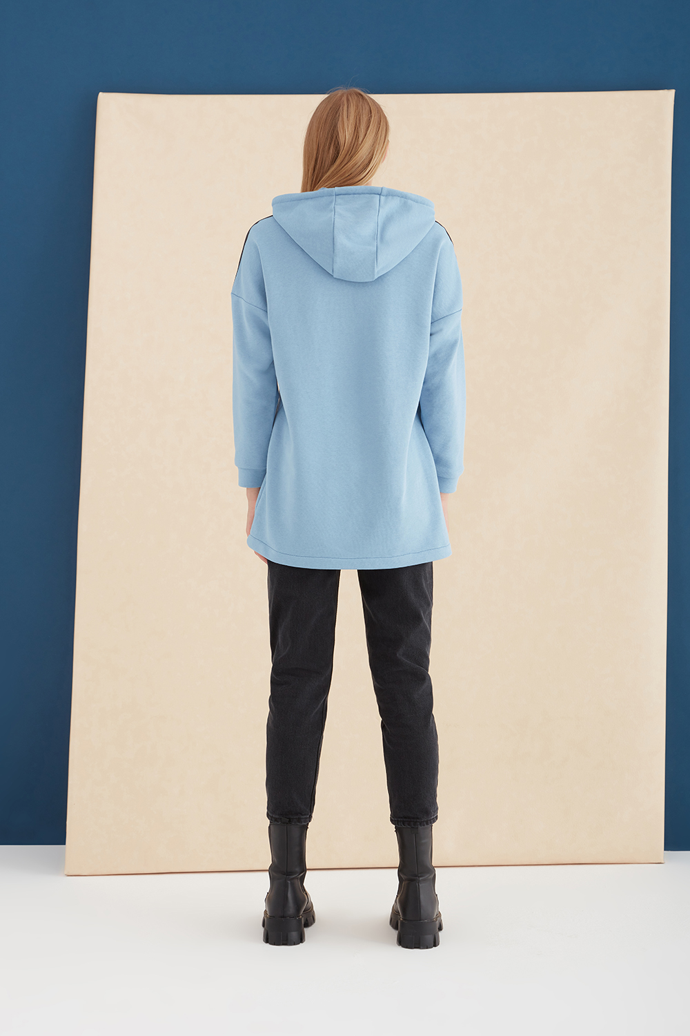 Hooded Blue Printed Sweatshirt