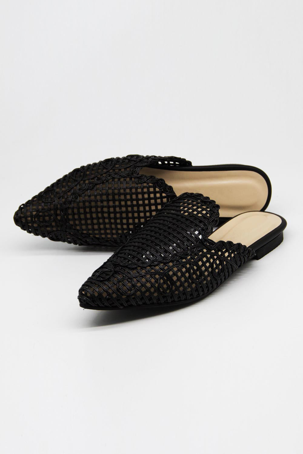 Knit Designed Mule Slippers (Black)