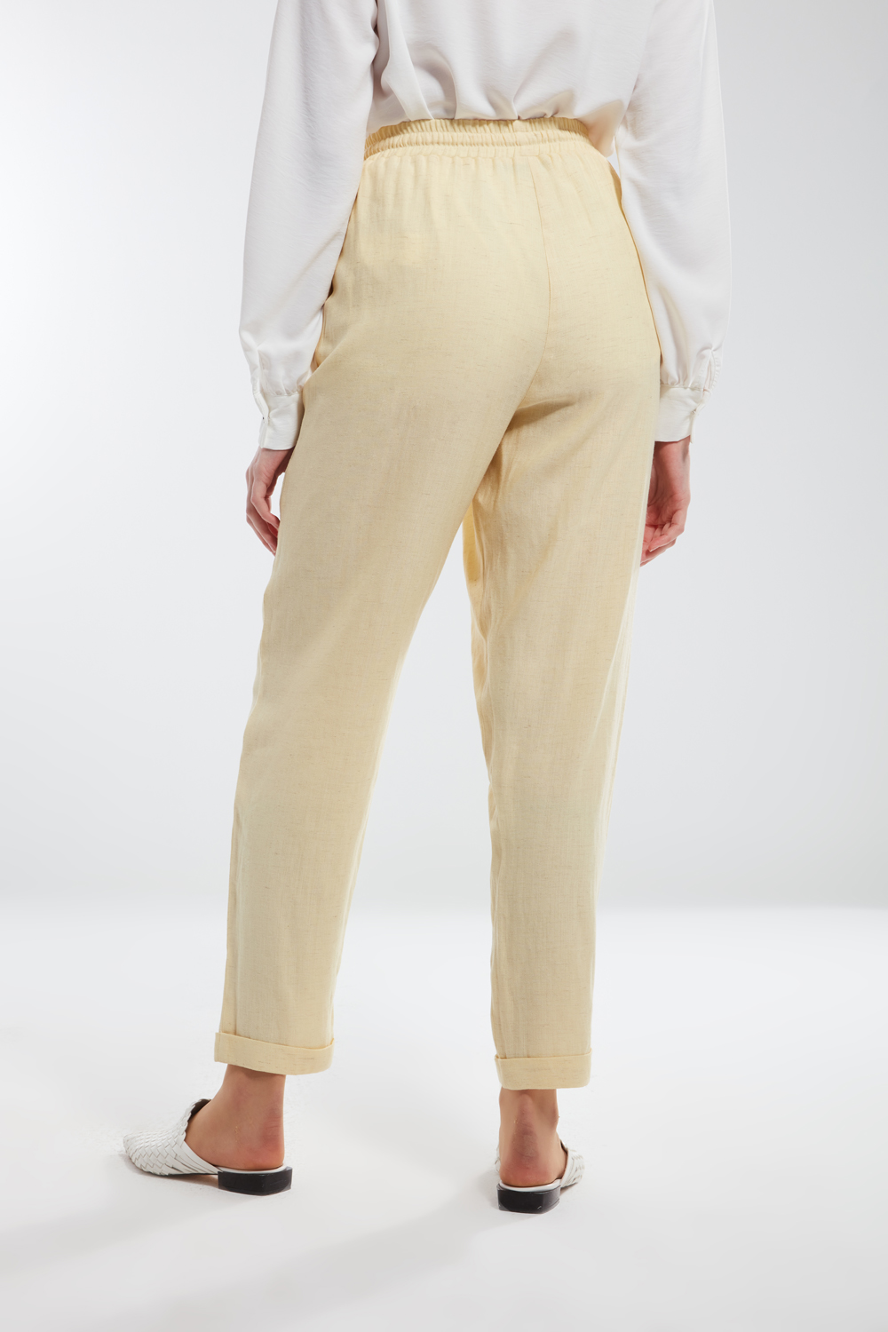 Linen Textured Yellow Carrot Cut Trousers