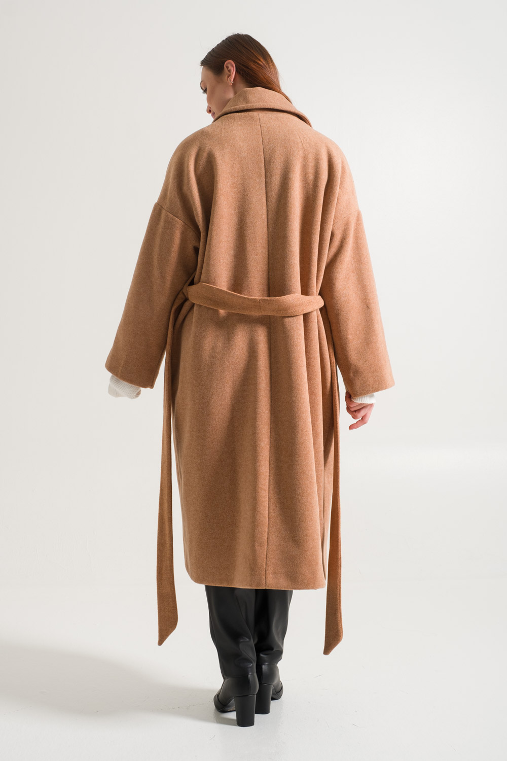 Oversize Tan Cachet Coat with Wide Pockets