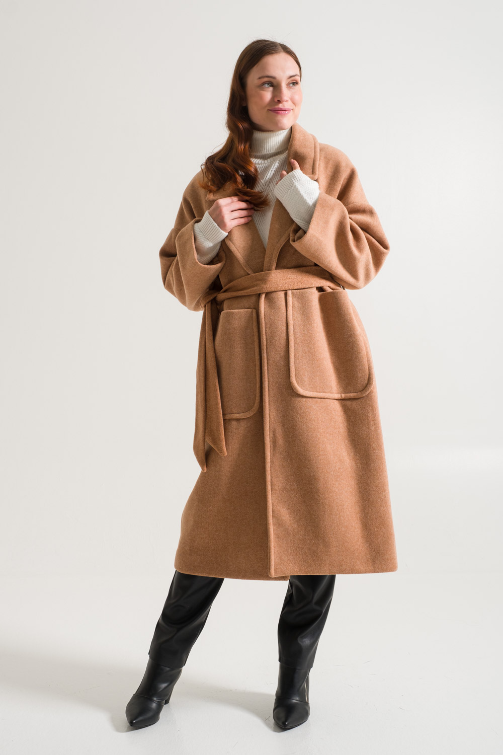 Oversize Tan Cachet Coat with Wide Pockets