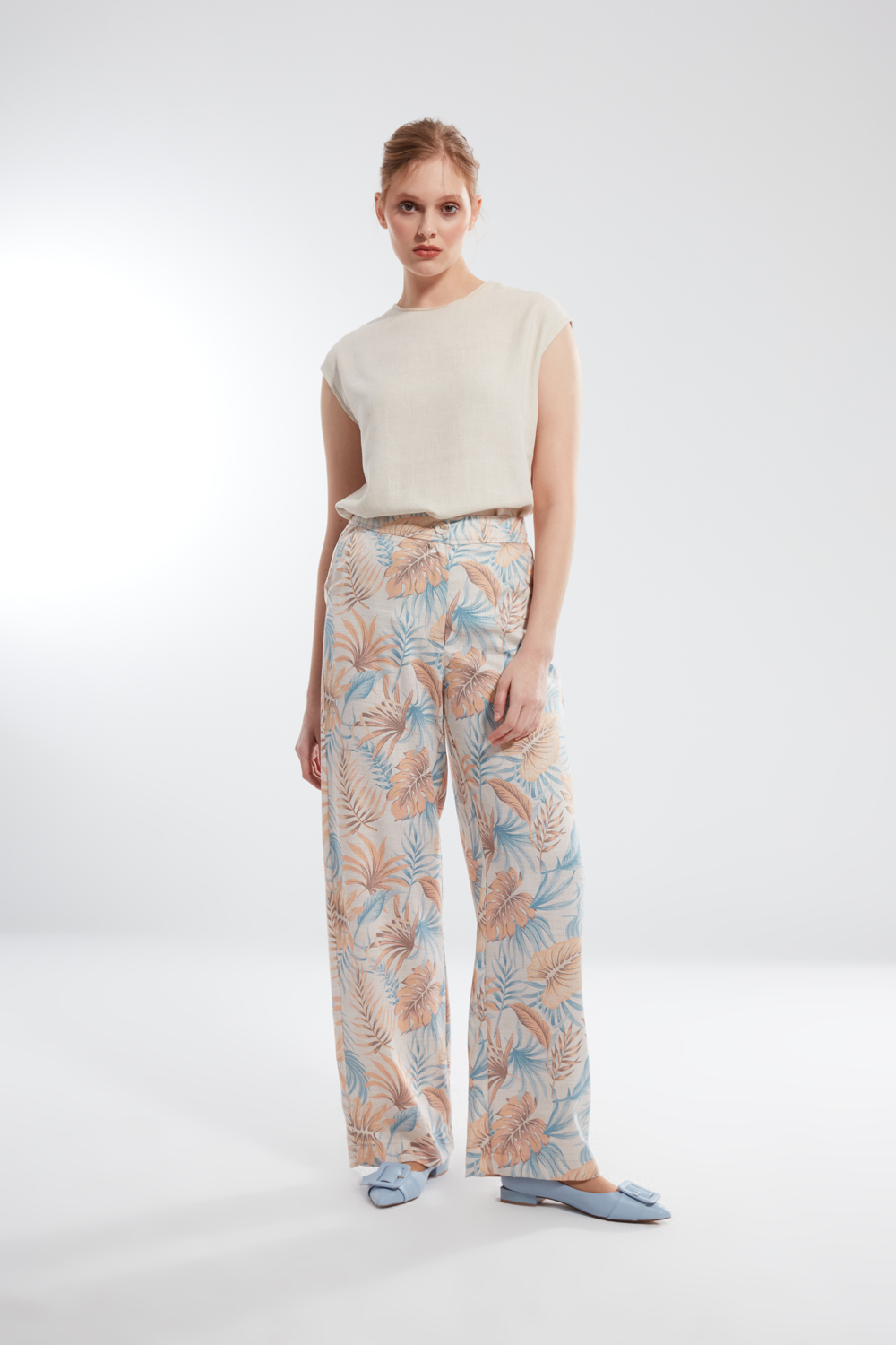 Palm Patterned High Waist Trousers