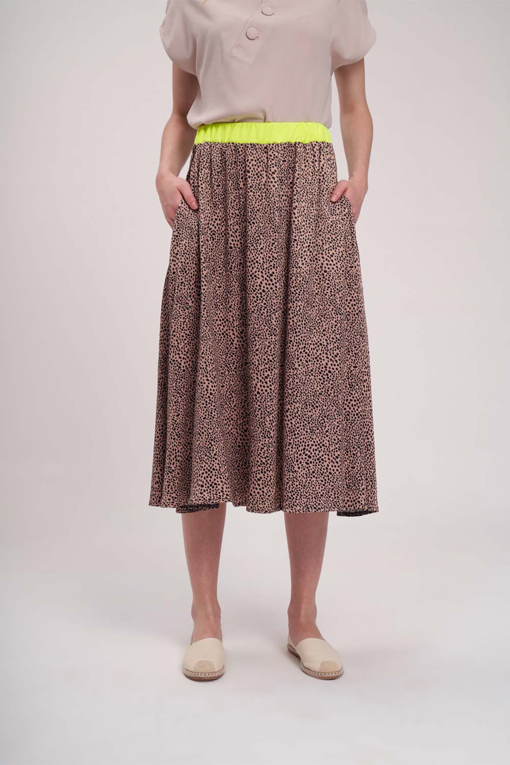 Patterned Satin Flared Skirt (Powder)