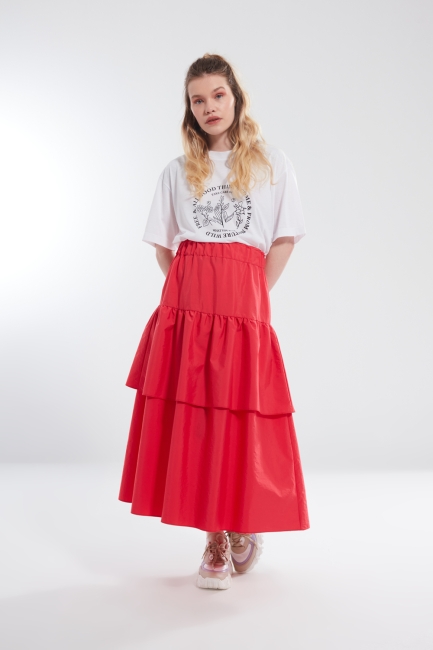 Mizalle - Pleated Waist Pomegranate Blossom Tiered Skirt