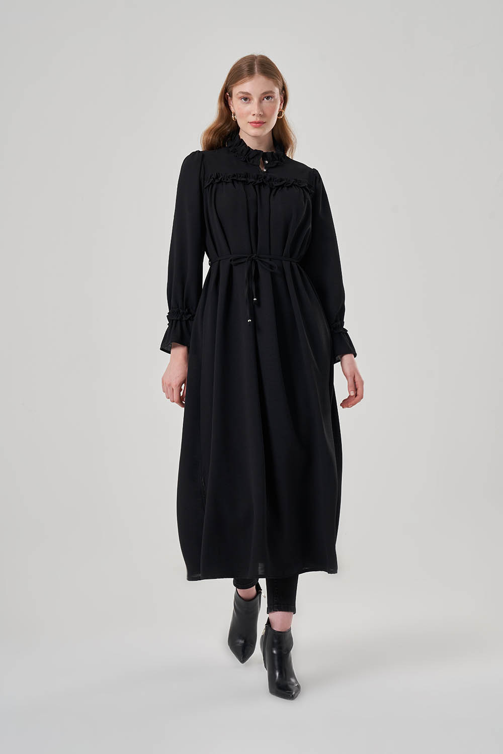 Ruffle Detailed Black Long Dress