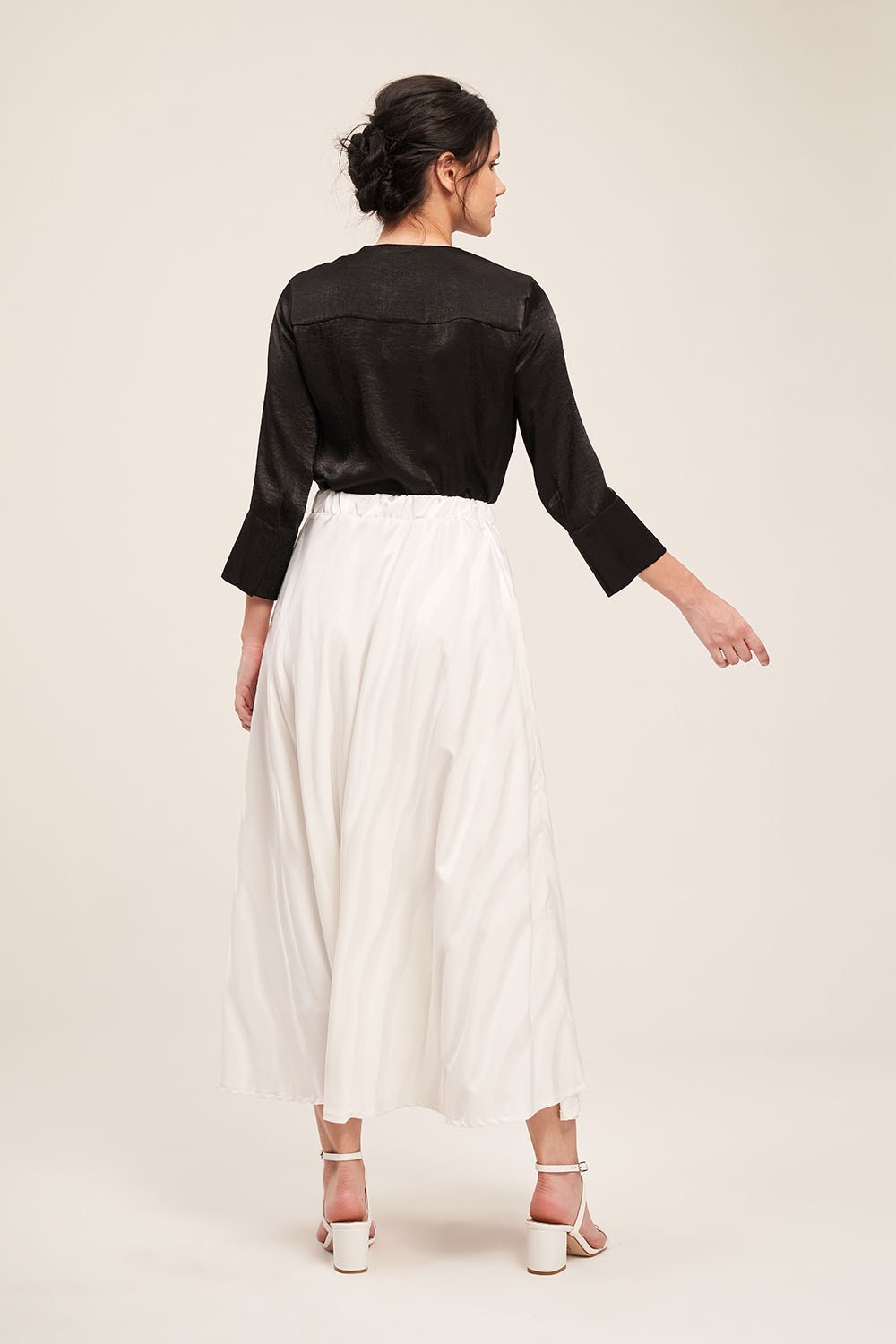 Satin Flared Skirt (White)