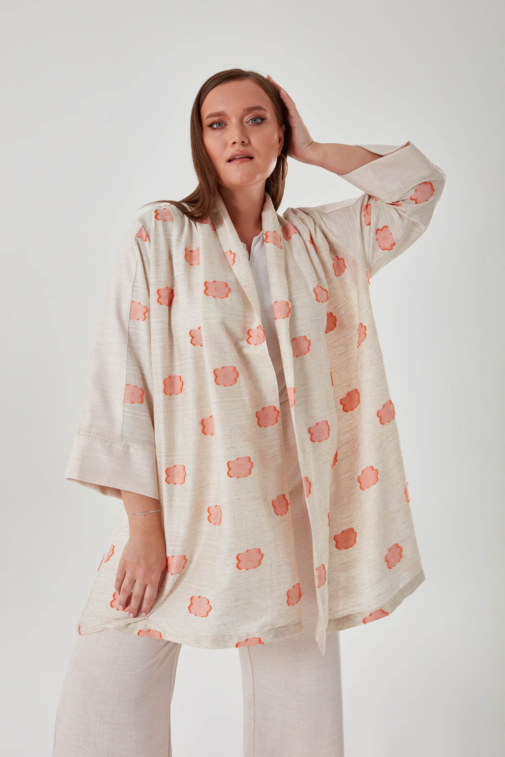 Shirtcuff Floral Pattern Salamon Long Kimono