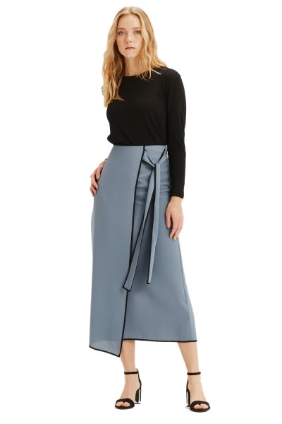 Mizalle - Side-Belted Skirt (Indigo) 