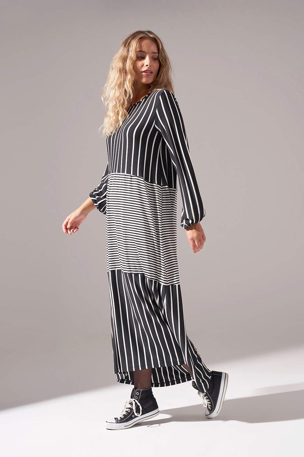 Striped Knitted Dress (Black)
