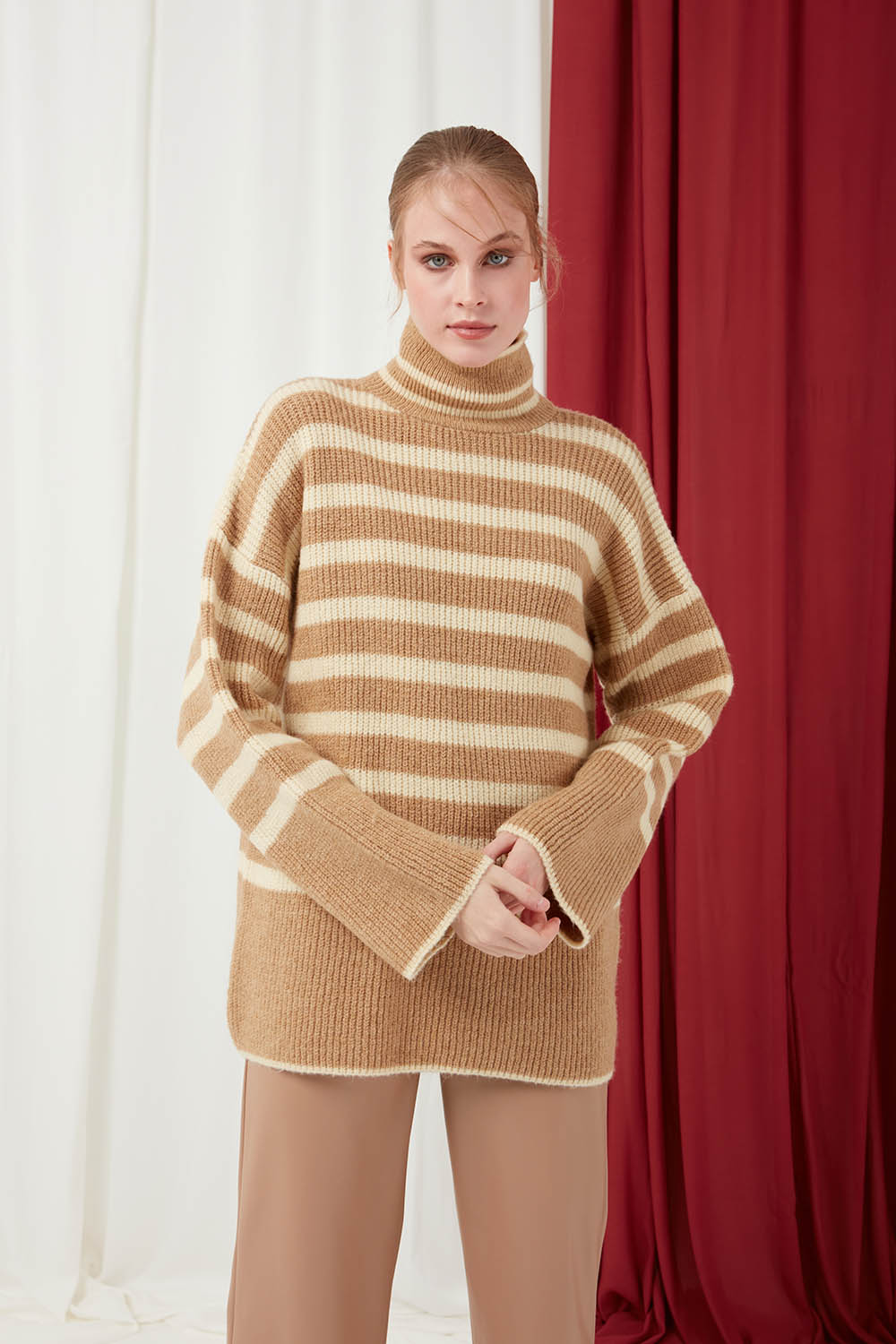 Turtleneck Mink Color Striped Loose Sweater
