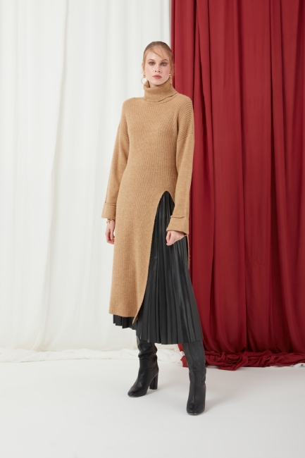 Mizalle - Turtleneck Mink Color Tricot Tunic with Slit