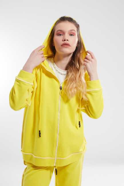Mizalle - Fermuarlı Karyoka Dikişli Sarı Sweatshirt