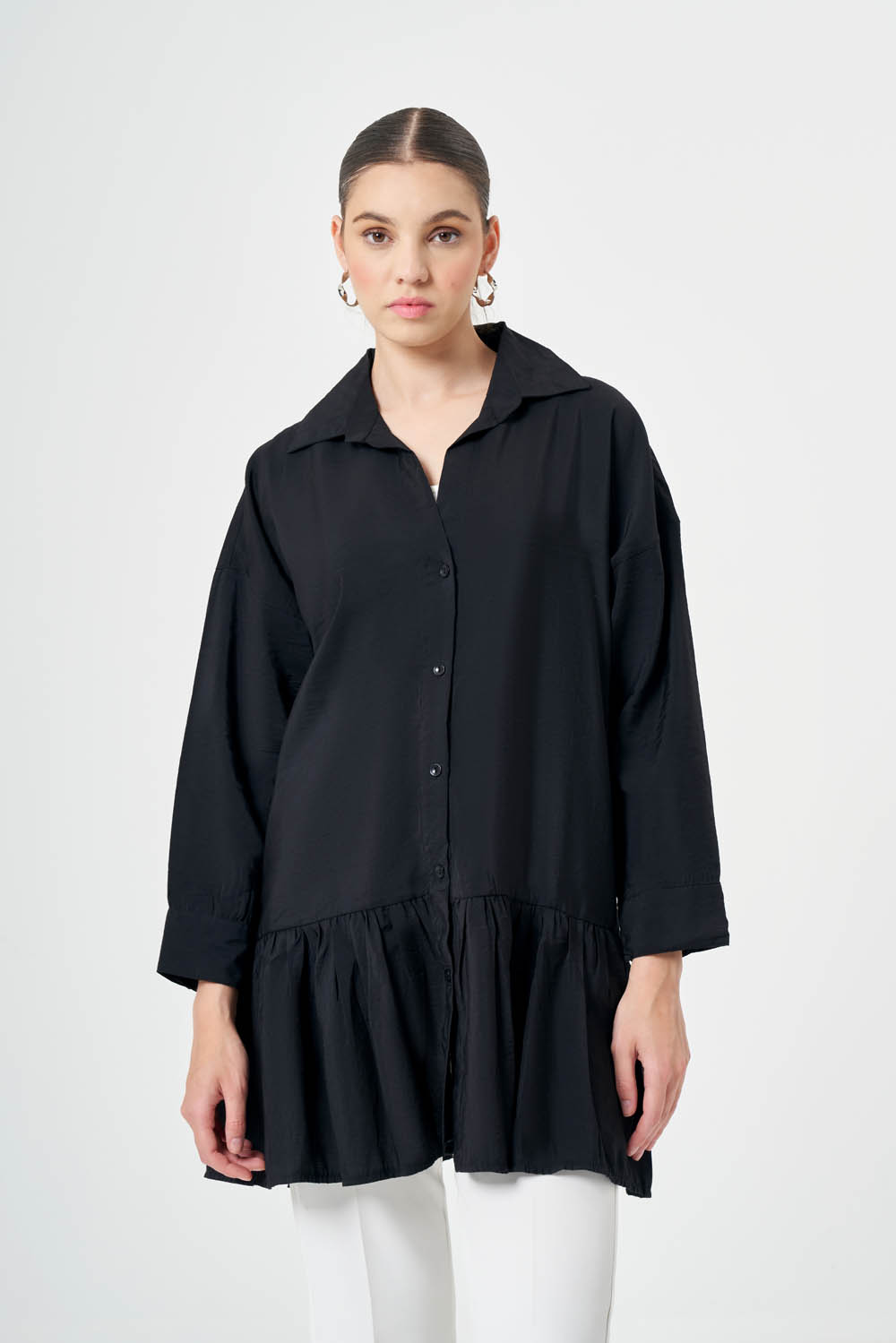 Fırfırlı Gömlek Siyah Elbise