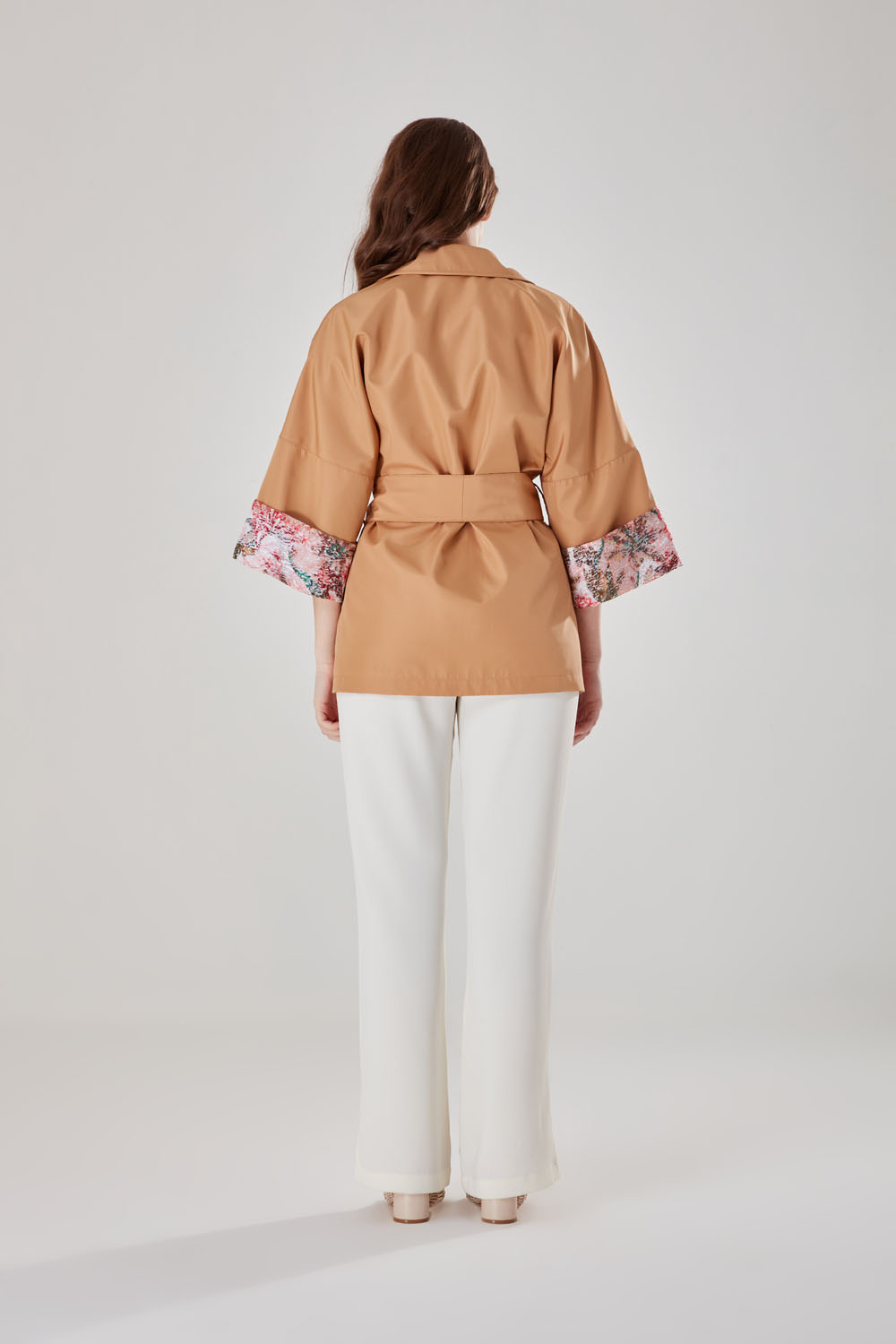 Garni Detaylı Kimono Ceket