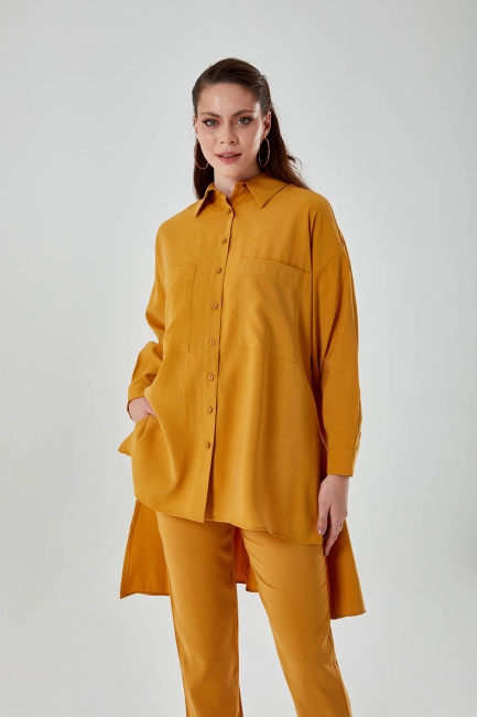 Mizalle - Klasik Yaka Oversize Safran Gömlek Tunik