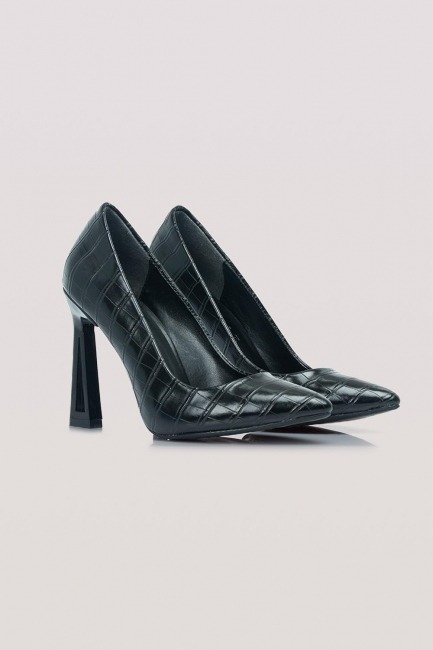 Mizalle - Kroko Tasarım Topuklu Ayakkabı (Siyah)