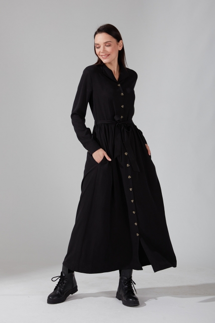 Mizalle - Önden Düğmeli Kupra Siyah Elbise