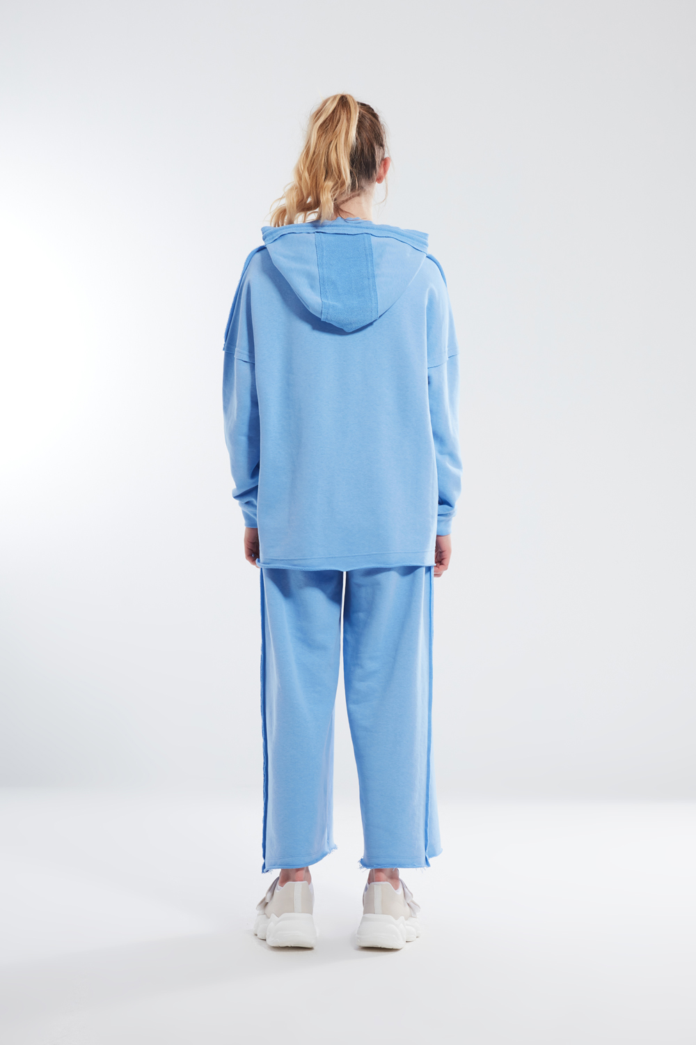 Pis Dikiş Detaylı Mavi Kapüşonlu Sweatshirt