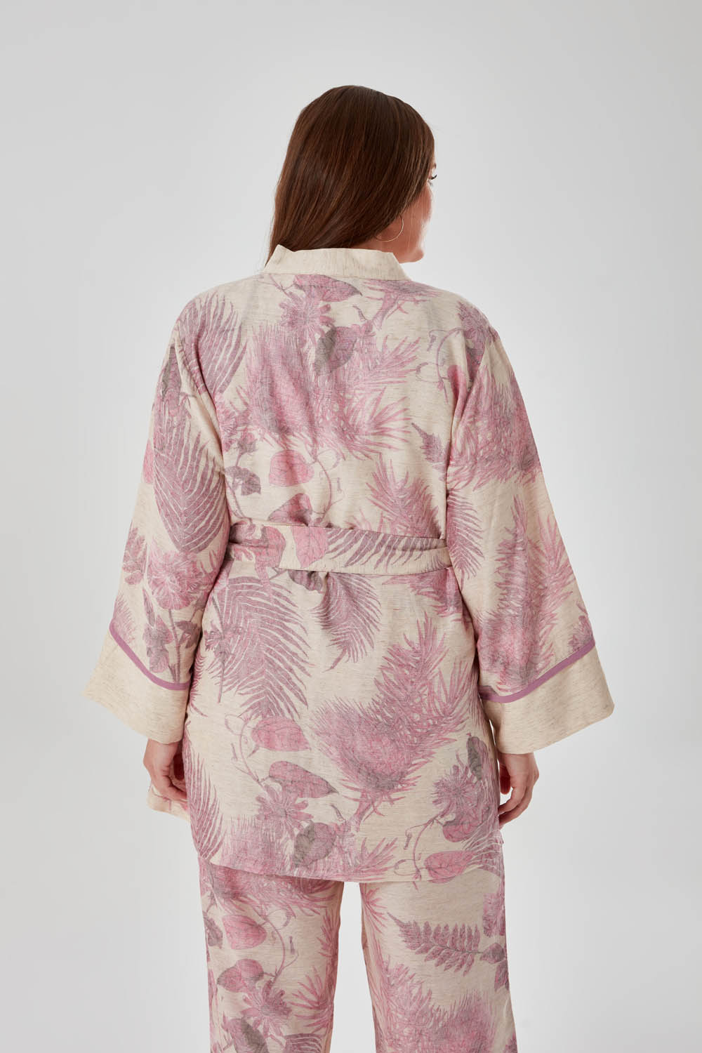 Yaprak Desenli Kemer Detaylı Kimono