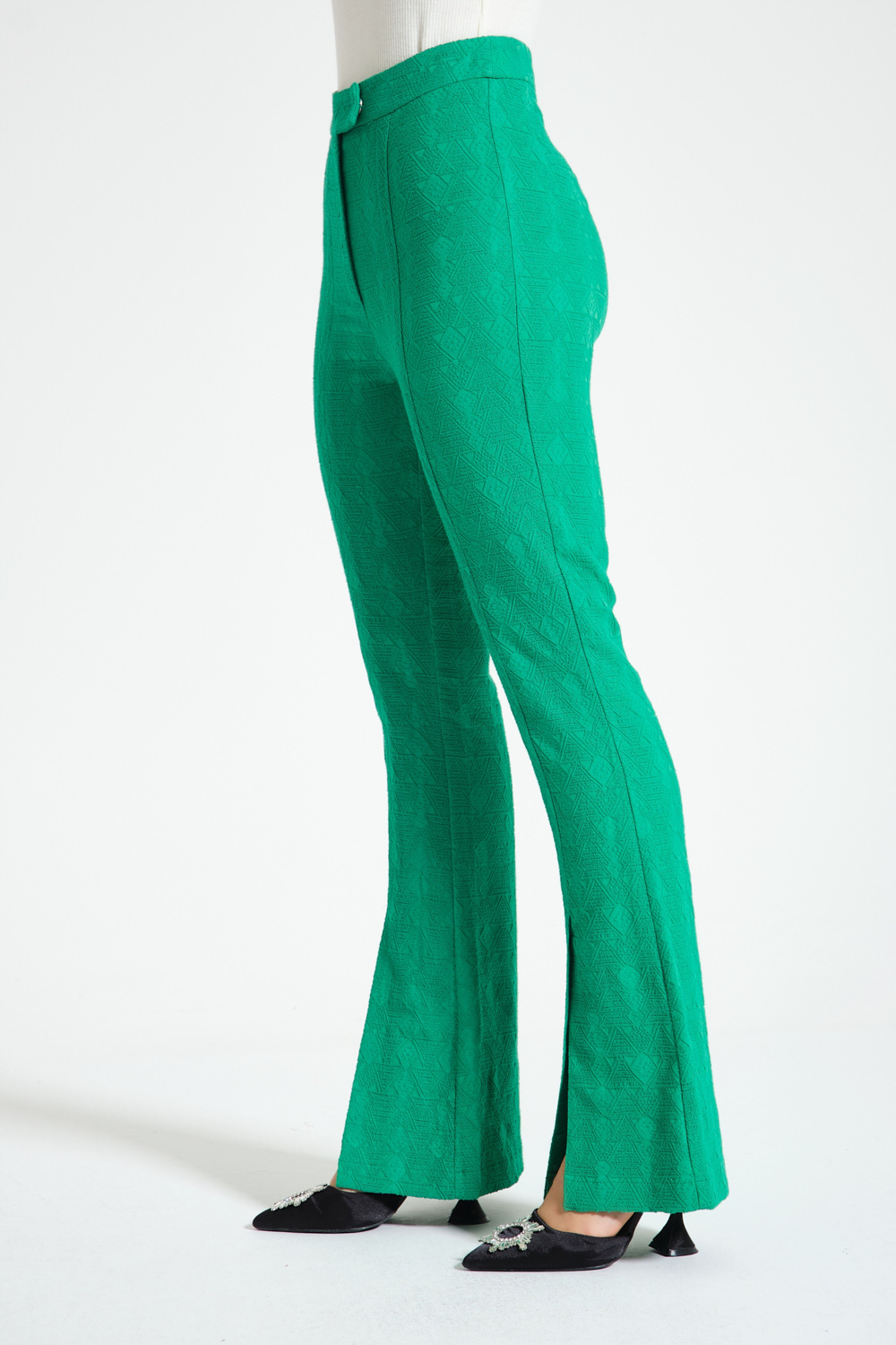 Yırtmaçlı Jakarlı Yeşil Pantolon